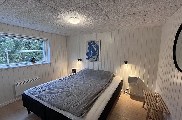 Vakantiehuis "Jale" - 900m from the sea