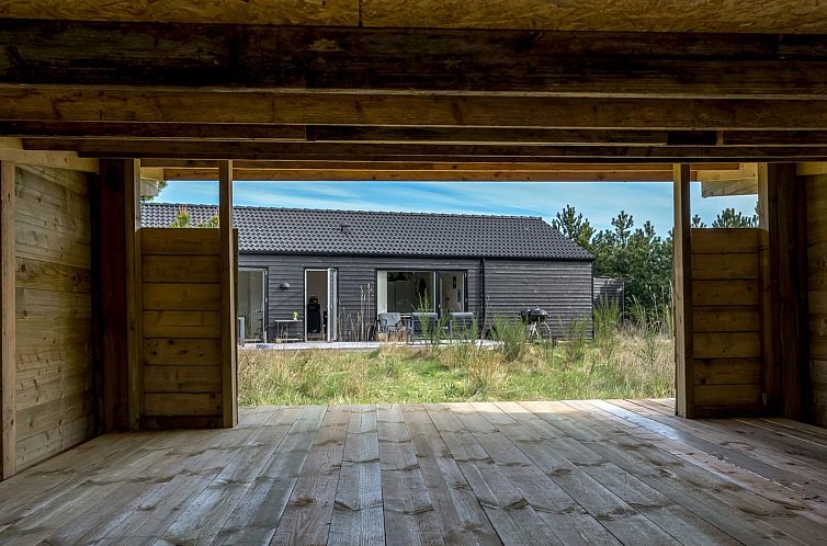 Vakantiehuis "Jale" - 900m from the sea