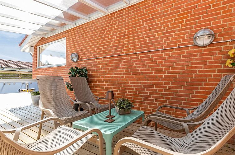 Vakantiehuis "Kerttuli" - 540m from the sea