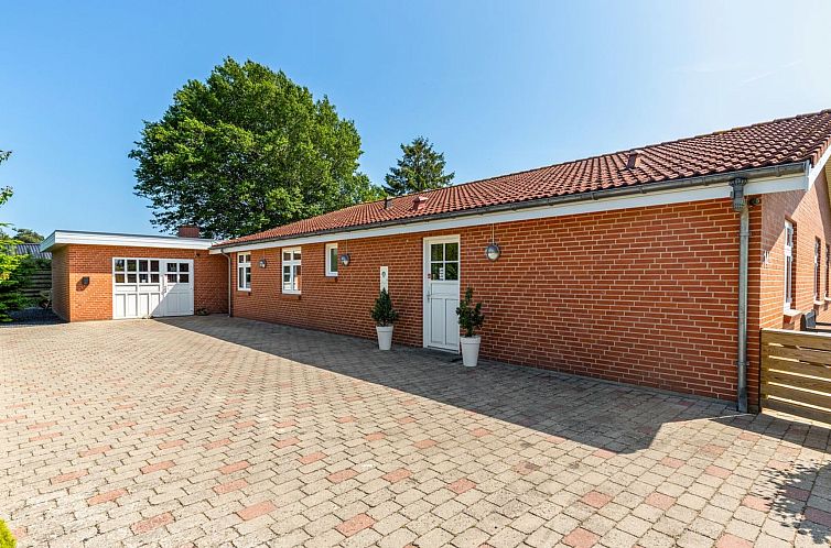 Vakantiehuis "Kerttuli" - 540m from the sea