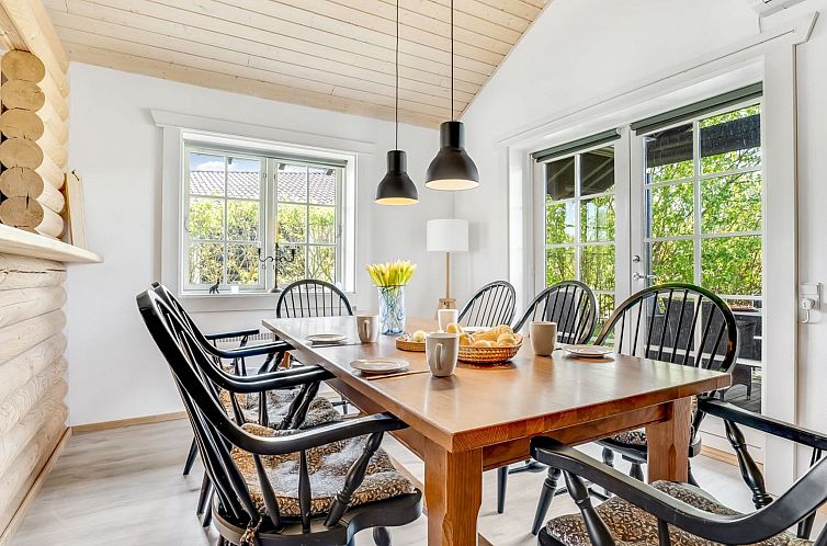 Vakantiehuis "Edzard" - 900m from the sea