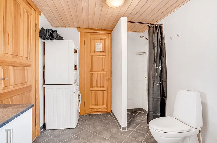 Vakantiehuis "Edzard" - 900m from the sea