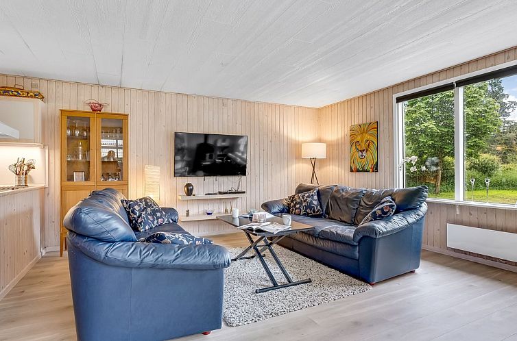 Vakantiehuis "Dali" - 200m from the sea