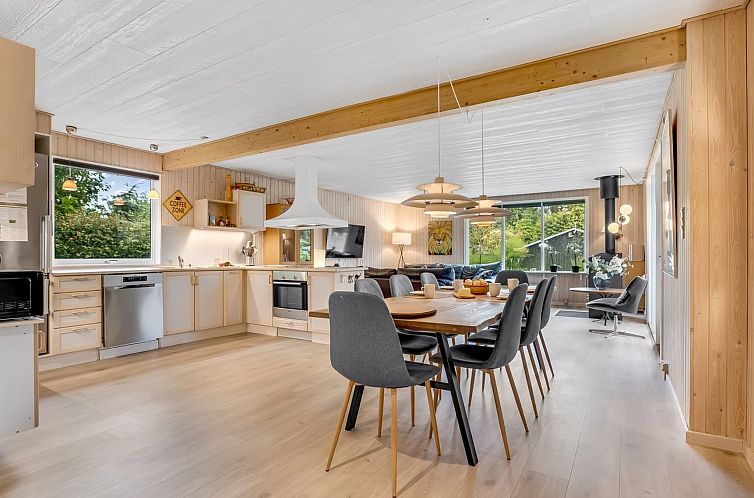 Vakantiehuis "Dali" - 200m from the sea