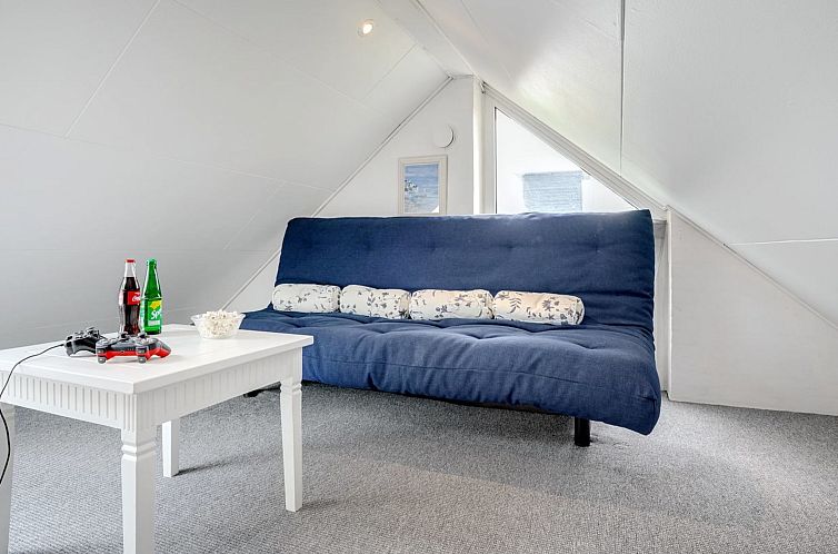Vakantiehuis "Marjukka" - 10m from the sea