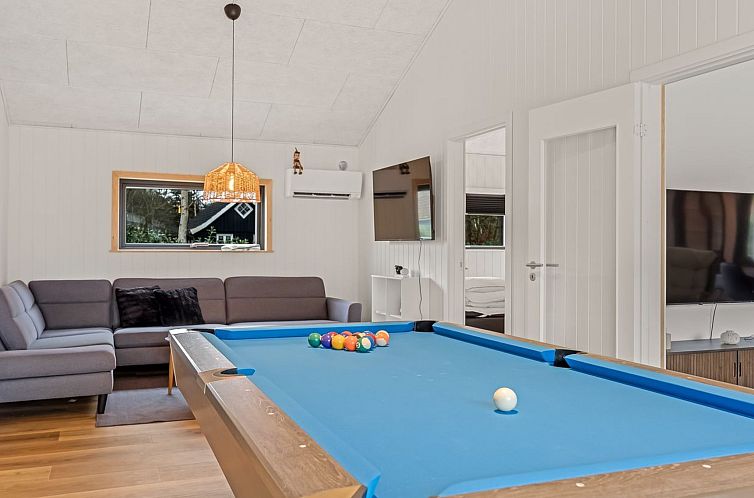 Vakantiehuis "Martin" - 800m from the sea