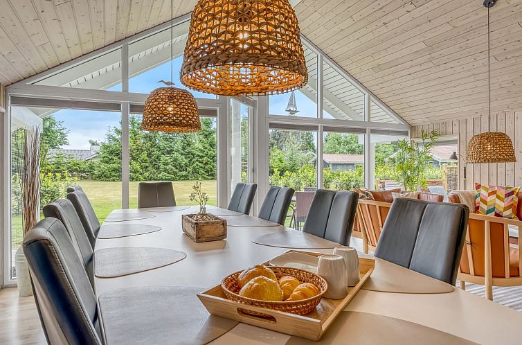 Vakantiehuis "Tialda" - 1.3km from the sea
