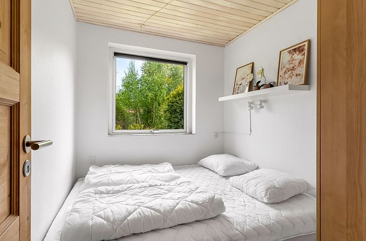 Vakantiehuis "Erna" - 900m from the sea