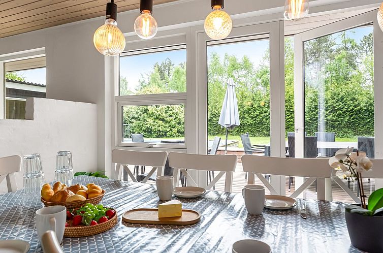 Vakantiehuis "Erna" - 900m from the sea