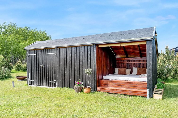 Vakantiehuis "Edite" - 900m from the sea