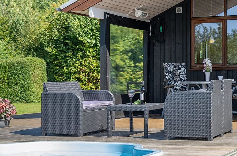 Vakantiehuis "Biaver" - 350m from the sea