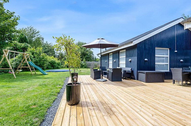 Vakantiehuis "Binta" - 800m from the sea