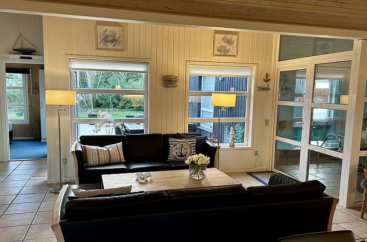 Vakantiehuis "Binta" - 800m from the sea