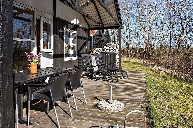 Vakantiehuis "Orpah" - 100m from the sea