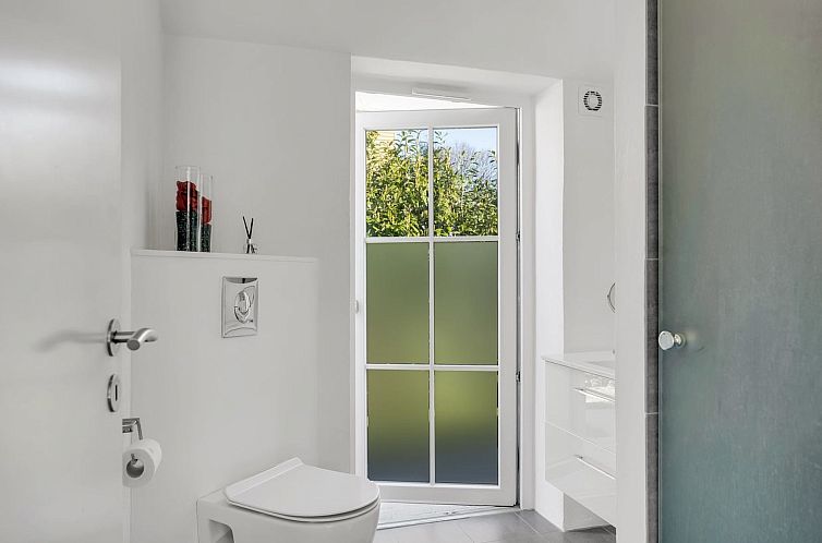 Vakantiehuis "Judit" - 10m from the sea