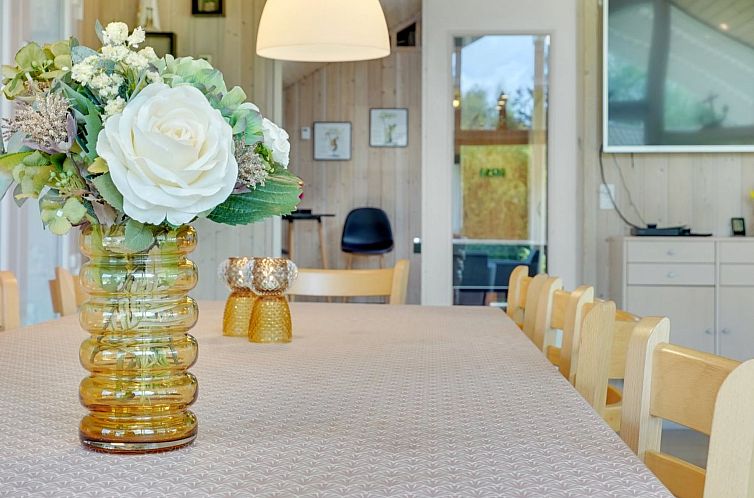 Vakantiehuis "Harek" - 800m from the sea