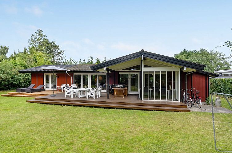 Vakantiehuis "Malwina" - 800m from the sea