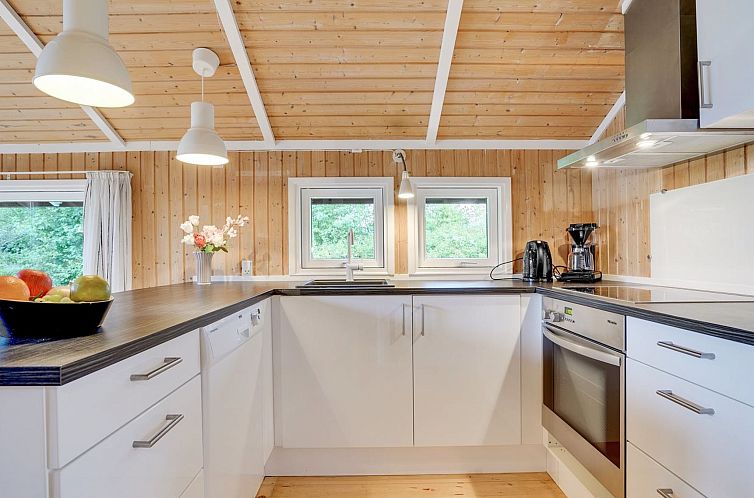 Vakantiehuis "Nafni" - 200m from the sea
