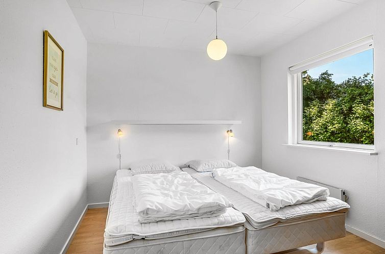 Vakantiehuis "Ansine" - 500m from the sea