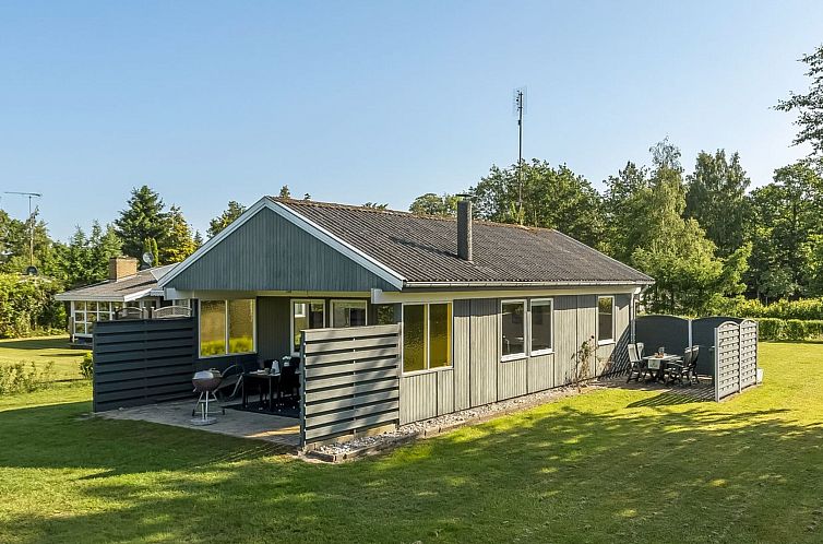 Vakantiehuis "Davida" - 400m from the sea