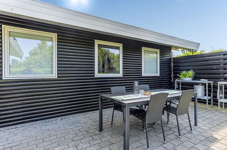 Vakantiehuis "Allaine" - 500m from the sea