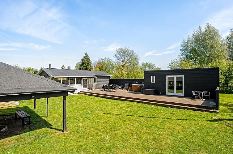 Vakantiehuis "Selve" - 600m from the sea