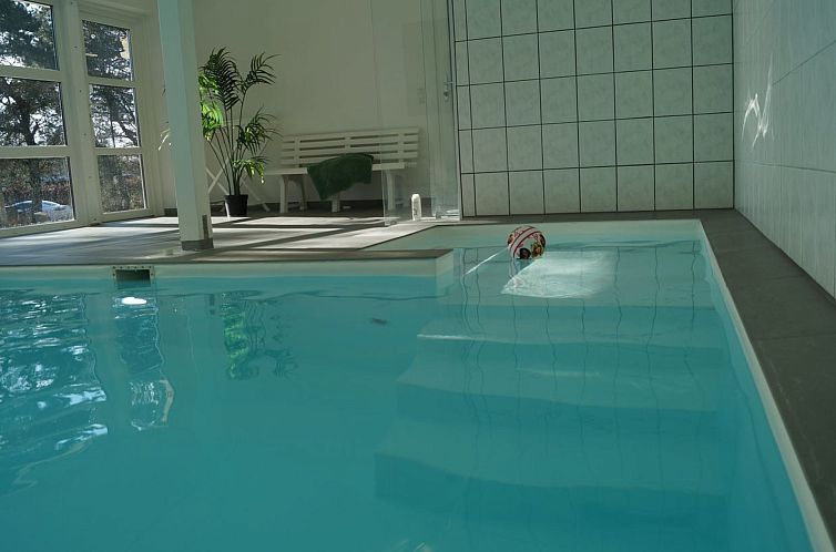 Vakantiehuis "Tovi" - 600m from the sea