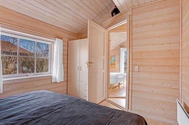 Vakantiehuis "Zişan" - 1.1km from the sea