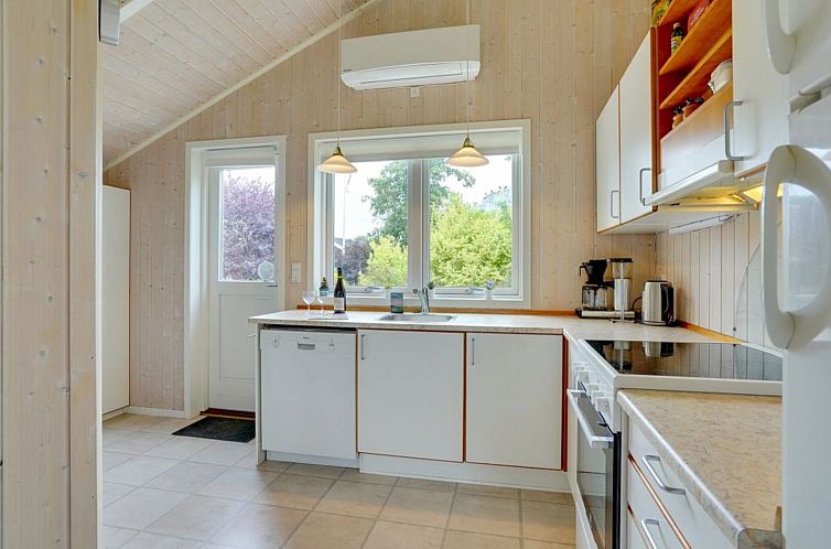 Vakantiehuis "Allaine" - 500m from the sea