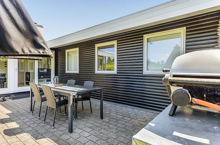 Vakantiehuis "Allaine" - 500m from the sea