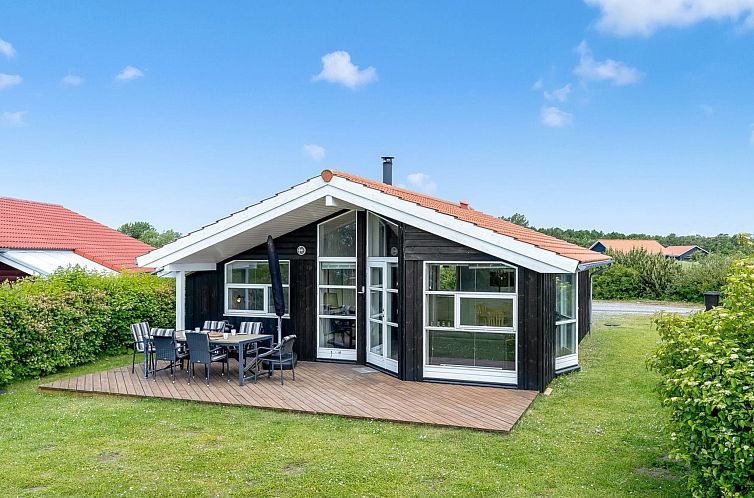 Vakantiehuis "Birtir" - 1.2km from the sea