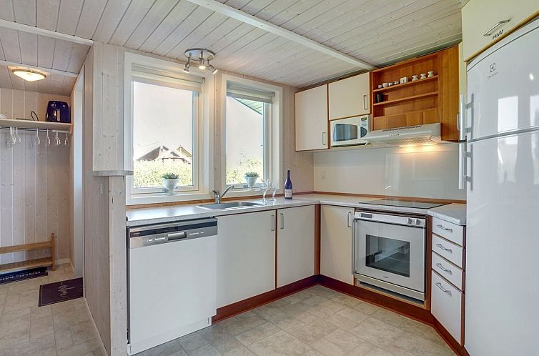 Vakantiehuis "Gia" - 500m from the sea