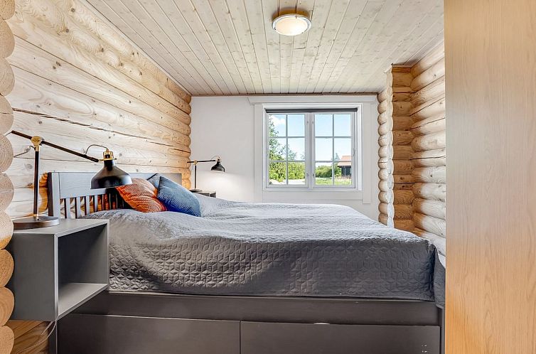 Vakantiehuis "Edzard" - 900m from the sea