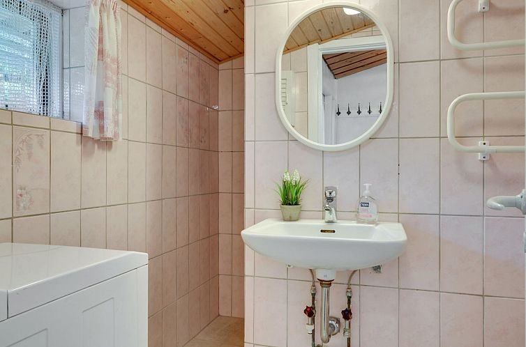 Vakantiehuis "Pauna" - 50m from the sea