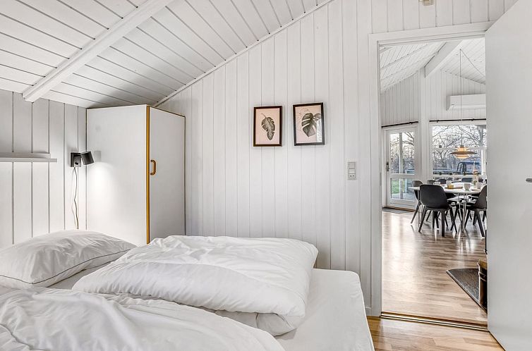 Vakantiehuis "Touko" - 850m from the sea