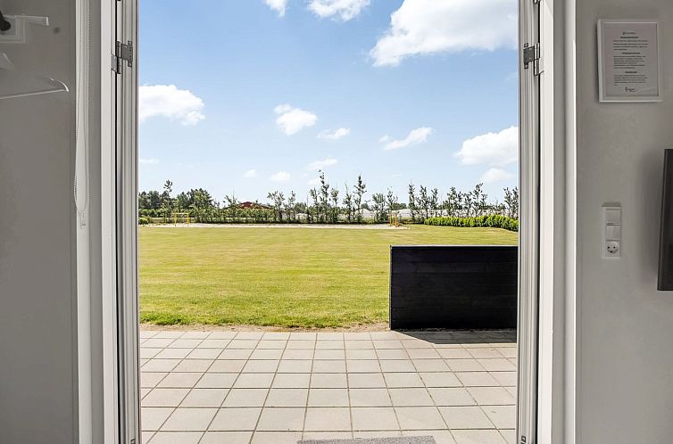 Vakantiehuis "Fay" - 900m from the sea