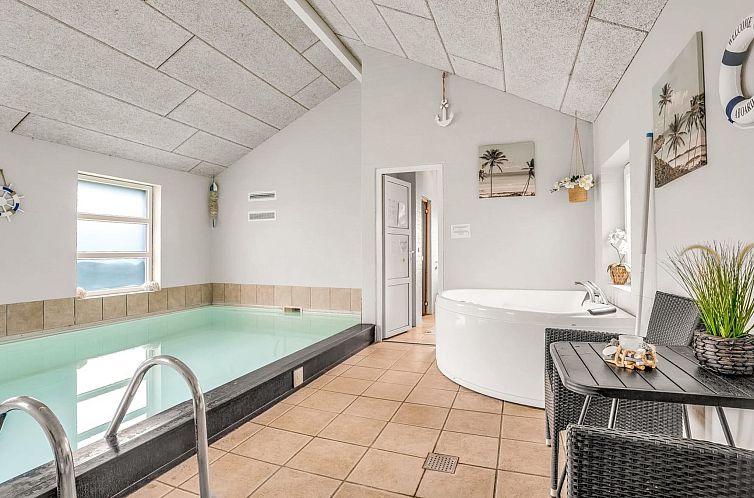 Vakantiehuis "Binta" - 800m from the sea