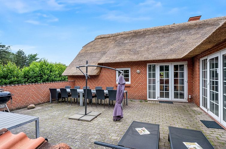 Vakantiehuis "Rajka" - 800m from the sea