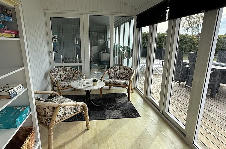 Vakantiehuis "Hallveig" - 1.1km from the sea