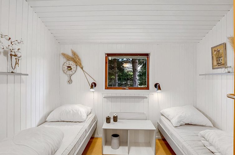 Vakantiehuis "Tara" - 900m from the sea
