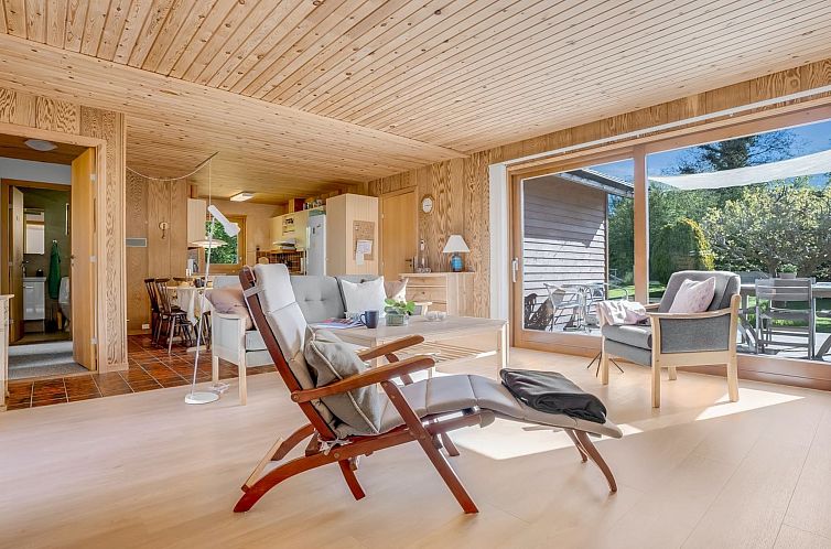 Vakantiehuis "Alvia" - 200m from the sea