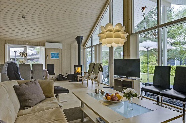 Vakantiehuis "Heraldina" - 800m from the sea