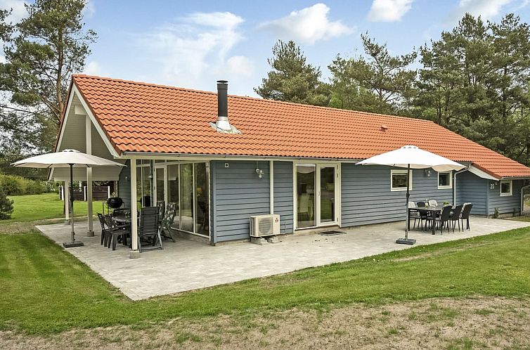 Vakantiehuis "Heraldina" - 800m from the sea