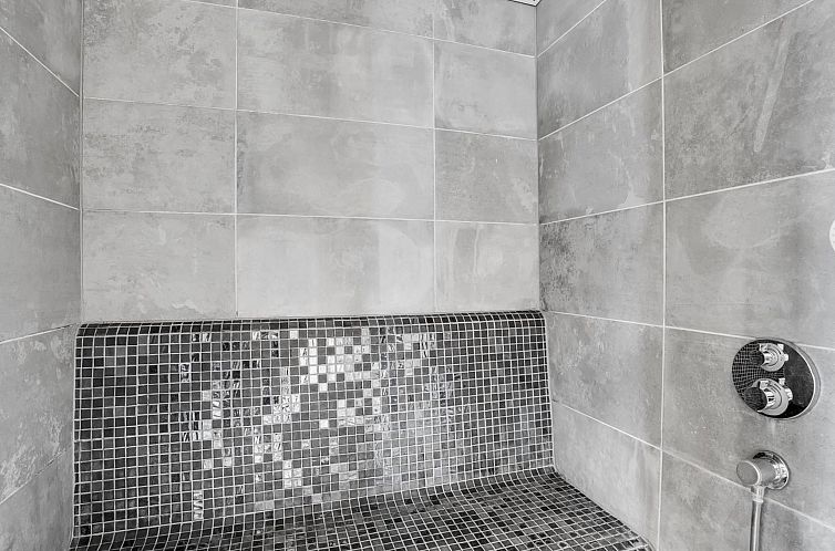 Vakantiehuis "Kiersten" - 800m from the sea