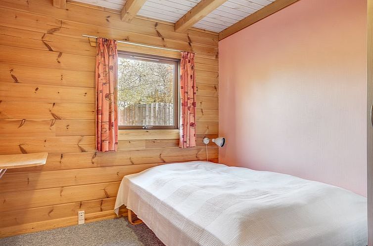 Vakantiehuis "Dora" - 180m from the sea