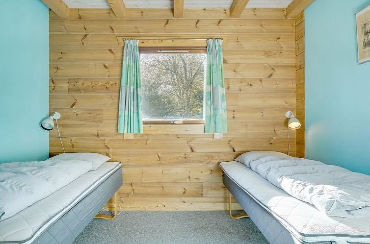 Vakantiehuis "Dora" - 180m from the sea