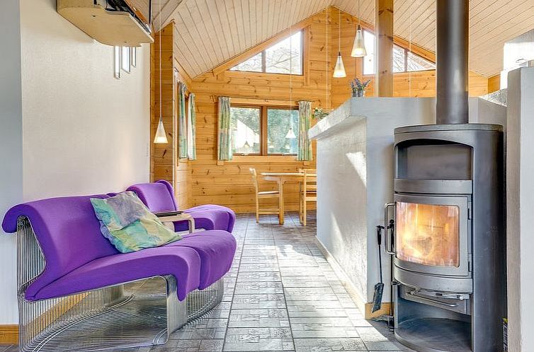 Vakantiehuis "Dora" - 180m from the sea