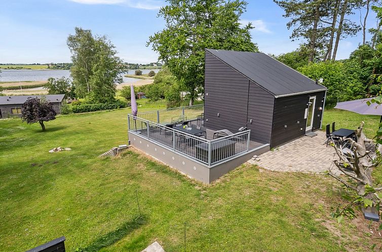Vakantiehuis "Harka" - 100m to the fjord