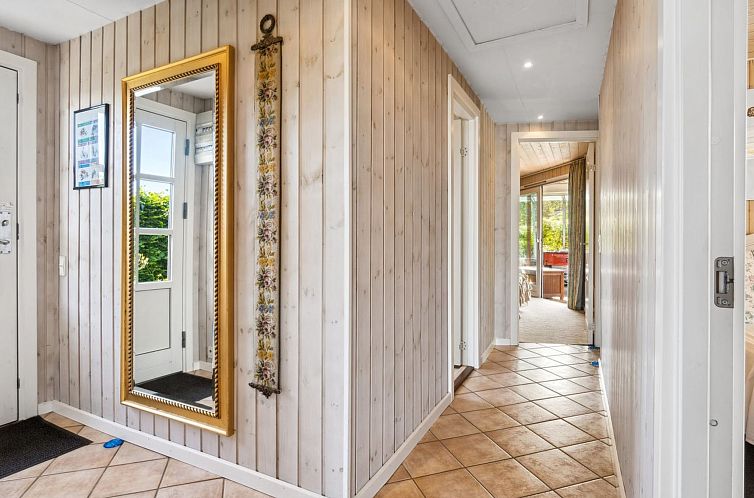 Vakantiehuis "Eleana" - 300m to the fjord