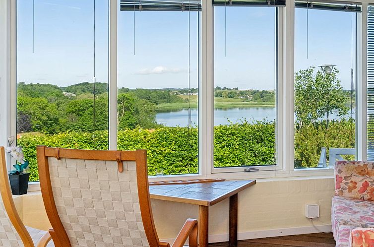 Vakantiehuis "Eleana" - 300m to the fjord